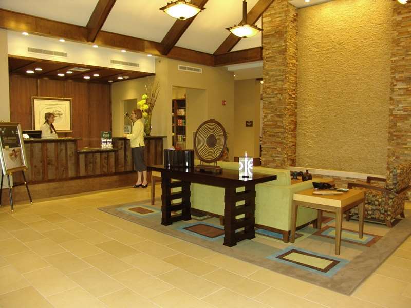 โฮมวูดสวีท บายฮิลตัน โมไบล์อีสต์เบย์ แดฟเน โฮเต็ล Hotel แดฟนี ภายใน รูปภาพ